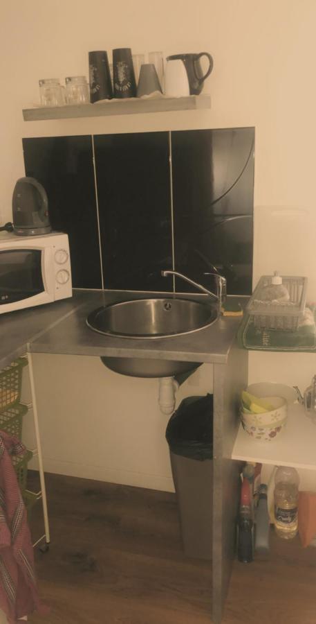 Petit Fonctionnel Independant Apartment *